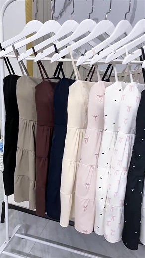 Stylish Sleeveless Padded Short Dresses for Summer