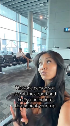 Stop staring at me weirdo 😂