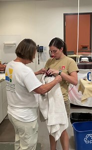 15M views · 6.3K reactions | For raptors, like this osprey, the staff at the von arx wildlife hospital uses a hood to cover the bird’s eyes in order to reduce its stress levels. It is also used to protect the bird/staff because it enables the bird to feel less stimulated and more comfortable when receiving care. Here is a video of a volunteer learning how to properly cover the osprey’s head to calm it down! #conserveswfl | Conservancy of Southwest Florida | Facebook
