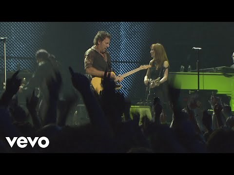 Bruce Springsteen & The E Street Band - Prove It All Night (Live In Barcelona)