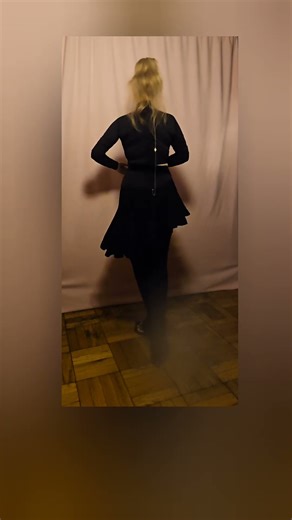 Recording dance workouts but eqiupment has other plans 😂🧐