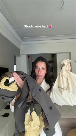 Stradivarius haul: outfit ideas & styling tips