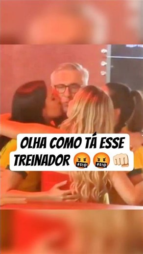 Por isso que o Brasil não ganha uma copa!! Ancelloti no carnaval 🤬🤬