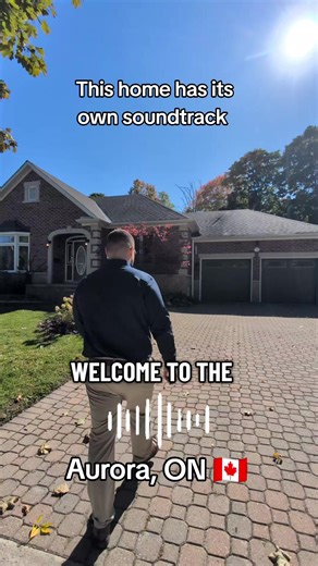 71 Willow Farm Ln📍Link in bio 🔗 Massive 3,140 sq ft above grade bungalow 📏 5🛌 5🛁 In the prestigious hills of St. Andrews! Wide driveway, soaring 9ft ceilings, and breathtaking ravine views throughout the home. Total 6,000 sqft This spacious home features a huge primary suite, a 3000 sq ft basement including a 1000 sq ft apartment. The perfect blend of size, luxury, and natural beauty! #LuxuryLiving #RavineViews #aurora #walkthrough #DreamHome