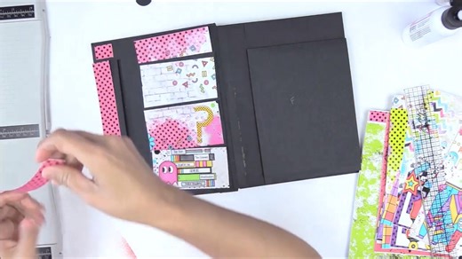 🎬 Simple Folios Workshop – Episode 4 In this episode, we’re moving inside the folio! ✨ 📘 Matting the Inside Cover and Page 1 – Learn how to layer and position your papers for a polished, professional look. With the bold designs from The 80s Collection, your folio will start to come alive as soon as you open it. 📘 Missed the earlier episodes? Episode 1: Assembly Process Episode 2: Adding Pockets & Flaps Episode 3: Printing Tips & Matting the Cover 👉 Watch the full workshop series here: https: