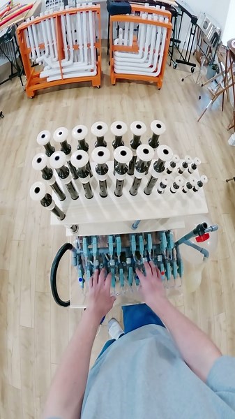 Hot Cross Buns on the Recorder Balloon Organ! ‪@kajiijapan‬