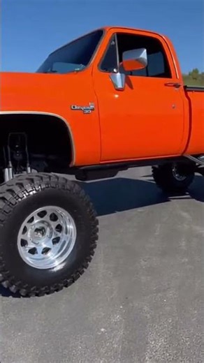 This 77 Chevy K30 on 37s is INSANE #hotrod #chevy #customtruck