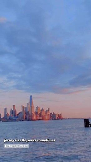 NYC's second subway! 🗽🚇 PATH trains explained! #nyc #subway #newjersey #hoboken #newark #newarkairport #fyp #jerseycity #path #portauthority #newyork #cheaptravel #nychacks #nyctips #cheapnyc #trains #metro