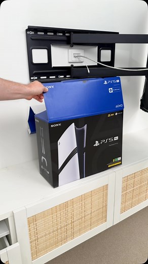 Fancyleds • Smart Lighting on Instagram: "The PS5 Pro is compatible! 🔥"