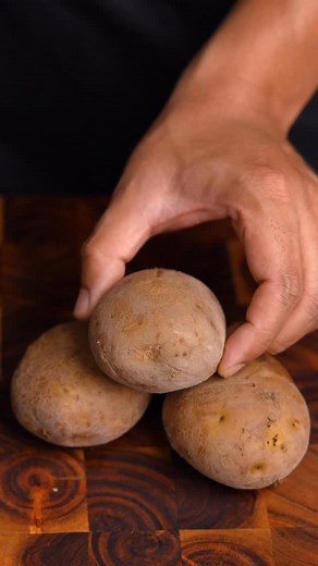 975K views · 30K reactions | Japanese Chilli Long Fries #asmr #reels #food #cooking #asmrcooking #viralvideos #trending #fries #mukbang #mukbangasmr | Silent Gourmet | Facebook