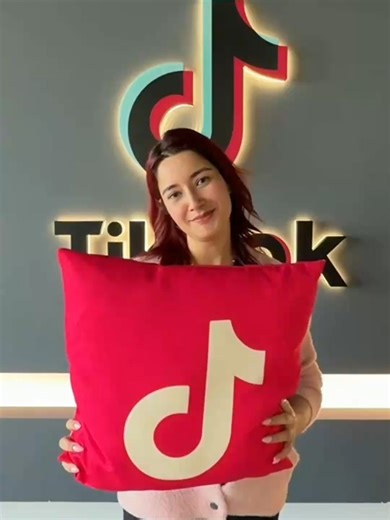 طور مظهرك وزد أرقامك مع LIVE studio