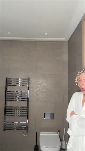 Meg on Instagram: "ad spend the morning with me✌🏼✌🏼 products used: @rhode glazing mist @officalmedik8 peptide serum @beautyofjoseon_official spf @rarebeauty brow gel @victoriabeckhambeauty skin tint @pradabeauty lip balm - astral pink @mugleroffical alien goddess intense and that’s it, see ya✌🏼✌🏼 #makeup #fragrance"