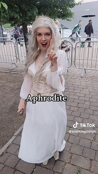 Exploring Greek Goddesses in Cosplay