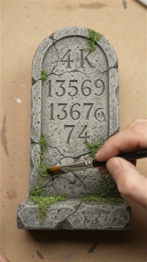 Building a Mini Cemetery in Minutes #miniature #crafting #halloween