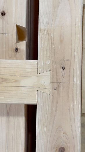 Masahiro Kudo | 大入れルーターによるアリ溝加工とそれに合わせてアリ加工。 #woodworking #joinery #木工 #木組み | Instagram