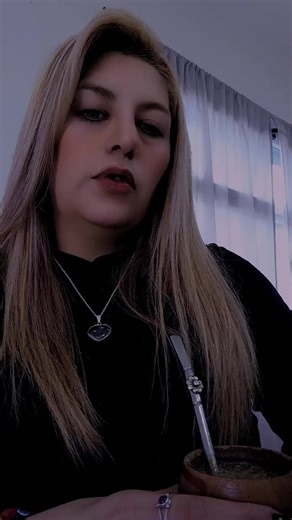 Videos de brenda vid-man (@brendamanrique8) con “original sound - Mai Zalazar - user50020977365”