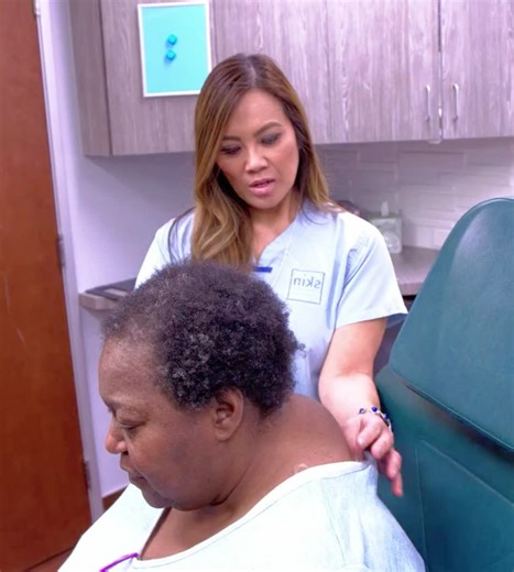 #PimplePopper #SatisfyingVideos #DrPimplePopper #CystRemoval #usa | pimple popper