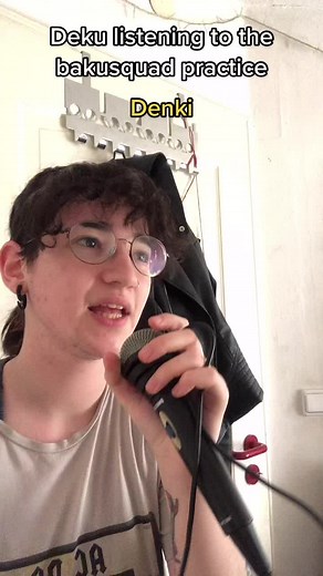 I’m convinced this is deku’s party trick. #mha#bnha#bakusquad#izukumidoriya#bakugoukatsuki#kirishimaeijirou#serohanta#denkikaminari#minaashido