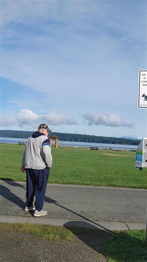 Spit walk | Shelli Brednow