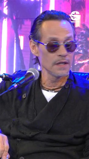 @marcanthony nos explica la historia de cómo surgió “Ataca, Sergio”! #siriusxm @calienteradio1 . . Listen free online 📳 www.siriusxm.com/streaming #marcanthony #sergiogeorge #atacasergio #salsa #muevense #sxm | SiriusXM Caliente