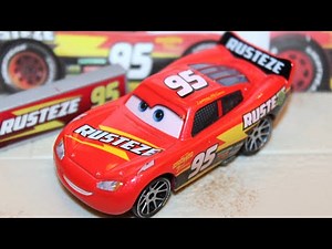 Mattel Disney Cars Lightning McQueen 2022 Variant - NASCAR Rust-eze Piston Cup