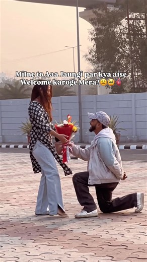 SHIVE❤️ on Instagram: "Batao Kab Aa Rahi Ho 😩🥺🫀…. . . . . . #reelsinstagram #foryou #foryoupage #viral #trending"