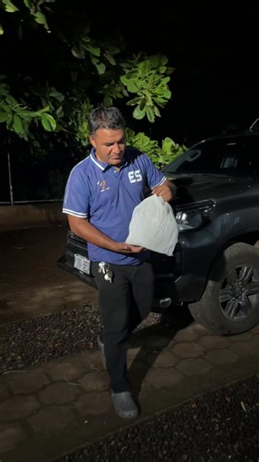se va mi ijo a su casa con su familia