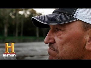 Swamp People: Troy Defends "KING OF THE SWAMP" Crown (Season 7) | History