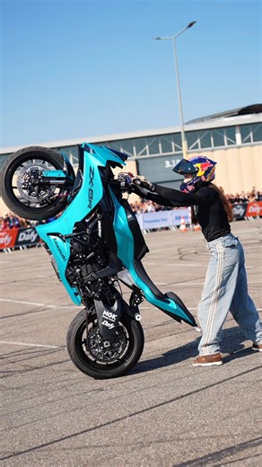 One wheel, full control ! 💪🔥