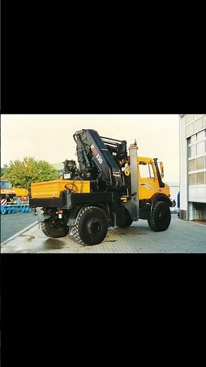 🔥Unimog 2450 mit Hiab 330 Kran\r\nEin Unimog in der Größe mit solch einem Kranaufbau ist wohl eher