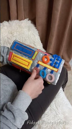 Alzheimer Fidget Twiddle Muff – Dementia & Parkinson Sensory Gift for Elderly