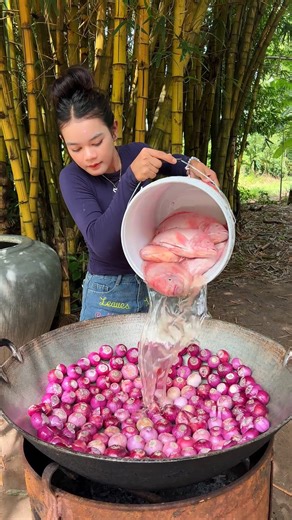 Watch how easy it is to turn fresh fish into a dish bursting with flavor, thanks to this amazing homemade sauce. | My Project