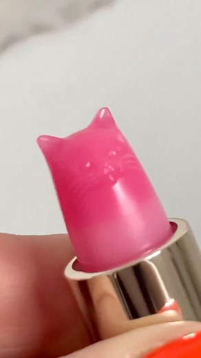 AD/PR - CAN WE JUST...! Omg how cute are the new Paul & Joe Lipstick Treatments ! Too cute to swatch I think! This cute cat Lip treatment, contains moisturisers and emollients to nourish your lips, and has a fresh fruity scent. Available in different shades! . Lipstick Treatment (RRP £21) – available here: https://amzn.to/3zKgBm4 or on the link in my bio . PAUL AND JOE, CAT LIPSTICK, JAPANESE BEAUTY, CUTE MAKE UP, TEXTURE TUESDAY, MAKE UP SWATCH, MEOW, CATS, CAT HAUL . #paulandjoe #catlipstick #