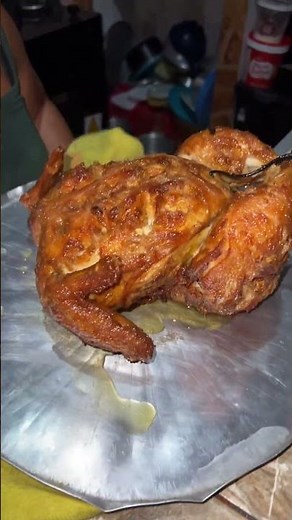 That's how you fry chicken in a pressure cooker with soybean oil.