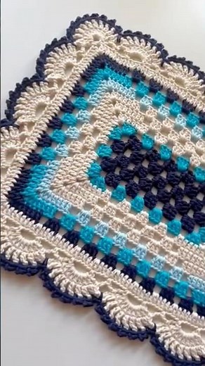 Rectangular crochet placemat step-by-step tutorial