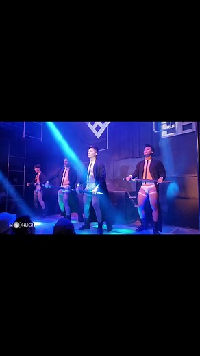 Moonlight Bangkok Model Show at 10.30pm - Hot Models on Stage