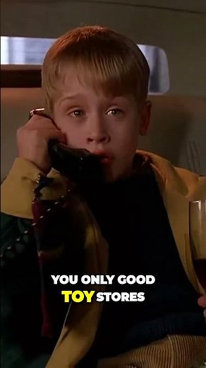 Home Alone 2 - Unwrap the Magic of Christmas with an Artistic Cheese Pizza!