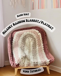 Full Video Tutorial / FINGER KNITTING / the Original Milaney Rainbow Blanket / Playmat - Etsy