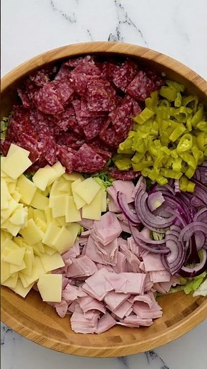 Grinder Salad | The Recipe Critic