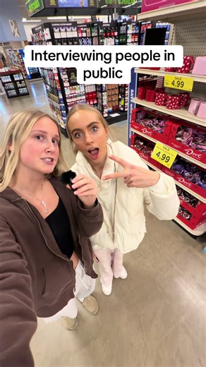 Asking people random questions in Kroger👀 #fyp #viral #interview #publicinterview #interviews