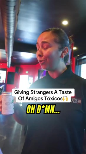 Giving Strangers A Taste Of Amigos Tóxicos🙌 #chicostoxicos #rtd #tequila #margarita