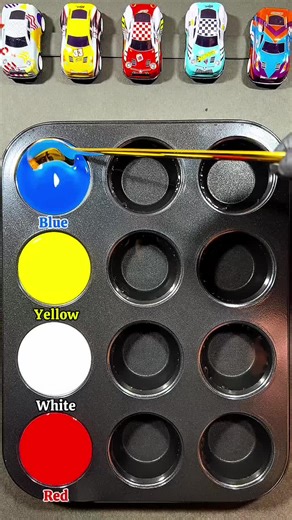 Exploring the Magic of Color Mixing: 4 Vibrant Shades