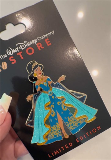 Disney D23 2026 TWDCS Princess Enchanted Gown Pin -Jasmine LE 400 👑 #fyp #disneylimitededitionpins #disneypins #twdc #aladdin