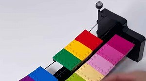 Lego xylophone made entirely with bricks–and works beautifully