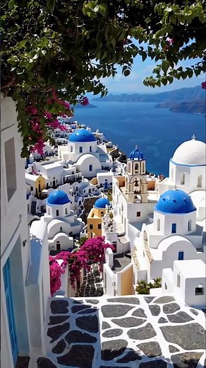 Santorini: Best Greek Islands to Visit 🇬🇷 #greekislands #greece