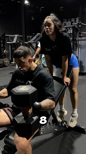 27K views · 8.9K reactions | Si hago 8 me paro y perreo? 藍 #inspiration #gym #fitness #fyp #model #fitnessmotivation #gymmotivation #viral #modelo | Janiel Benitez | Facebook