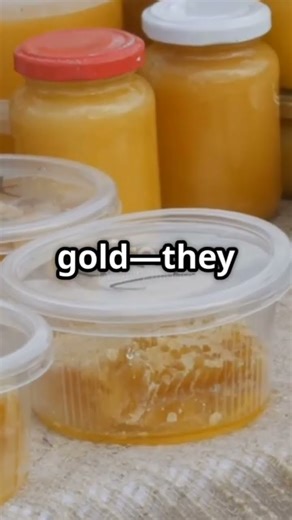 Ancient Egyptian Healing: Honey's Secret Power!