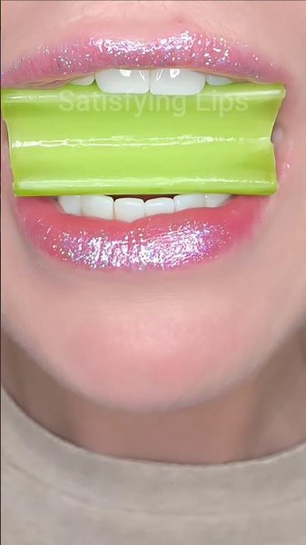 ASMR! Have You Watched My Original Celery Video ? #asmr #asmrcrunch #satisfyinglips