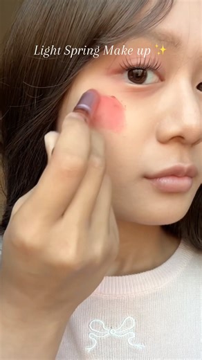 Light spring make up✨