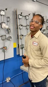 HVAC Student Tyrese @reese.bands is showcasing the difference between series and parallel circuits. (Yes, HVAC students learn electrical) In a series circuit, the same amount of current flows through all the components placed in it. On the other hand, in parallel circuits, the components are placed parallel with each other due to which way the circuit splits the current flow. #LincolnTech #hvac #hvaclife #circuits #seriescircuit #parallelcircuit #handsonlearning #students #howto #learnontiktok #